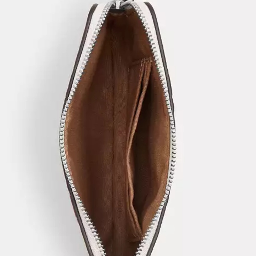 Coach Corner Zip Wristlet With Cherry Print nwt in packaging - Picture 2 of 5